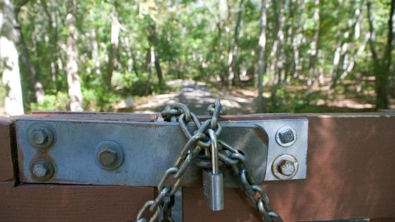 William Floyd Estate located 245 Park Dr in Mastic Beach closed to the public due to the Federal Government Shutdown. The grounds normally operate daily from 9AM-4PM. Wednesday October 1, 2025. 